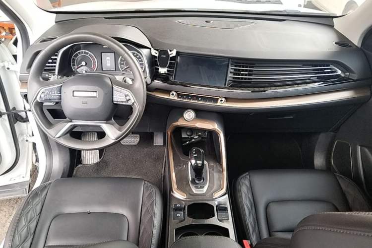 Used Haval H6 2021 1.5T Automatic Urban Edition Center Console