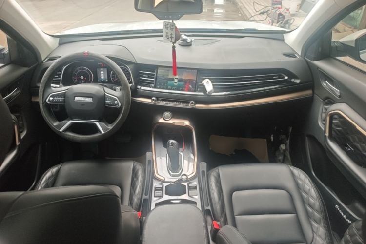 Used Haval H6 2021 1.5 GDIT Automatic Champion Edition Center Console