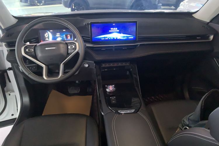 Used Haval H6 2021 3rd Generation 2.0T Automatic Two-Wheel Drive Max Center Console