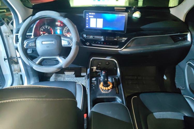 Used Haval H6 2021 National Trend Edition 1.5T Automatic Urban Version Center Console