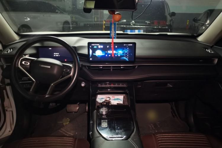 Used Haval H6 2021 3rd Generation 1.5T Automatic Two-Wheel Drive Pro Center Console