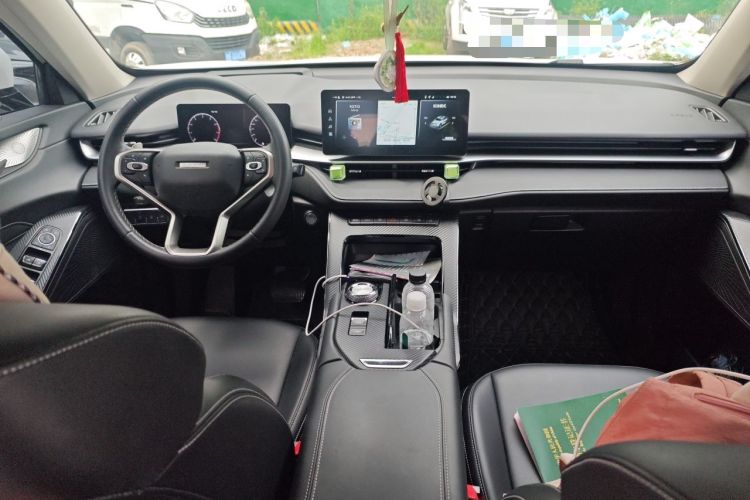 Used Haval H6 2021 3rd Generation 1.5T Automatic Two-Wheel Drive Max Center Console