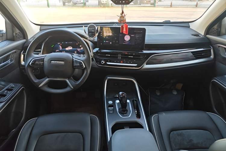 Used Haval H6 2021 China Trend Edition 1.5 GDIT Automatic Champion Version Center Console