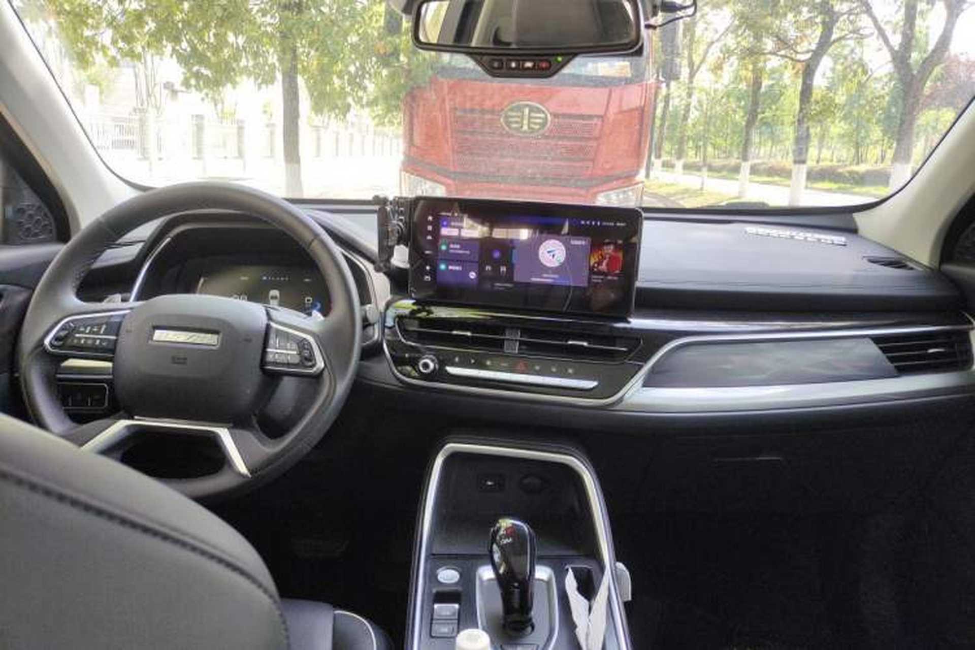Used Haval H6 2021 National Trend Edition 1.5T Automatic Champion Version Center Console