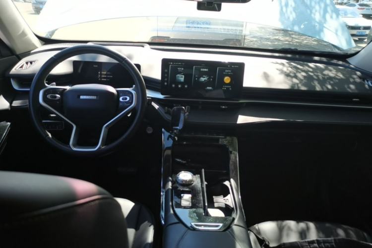 Used Haval H6 2021 3rd Generation 2.0T Automatic Two-Wheel Drive Max Center Console