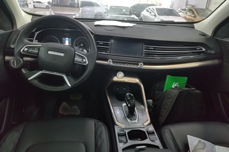 Used Haval H6 2021 1.5 GDIT Automatic Champion Edition Center Console