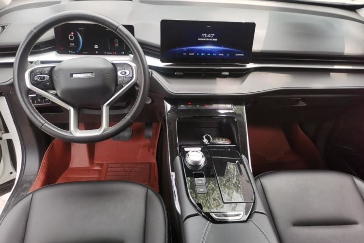 Used Haval H6 2021 3rd Generation 1.5T Automatic Two-Wheel Drive Max Center Console