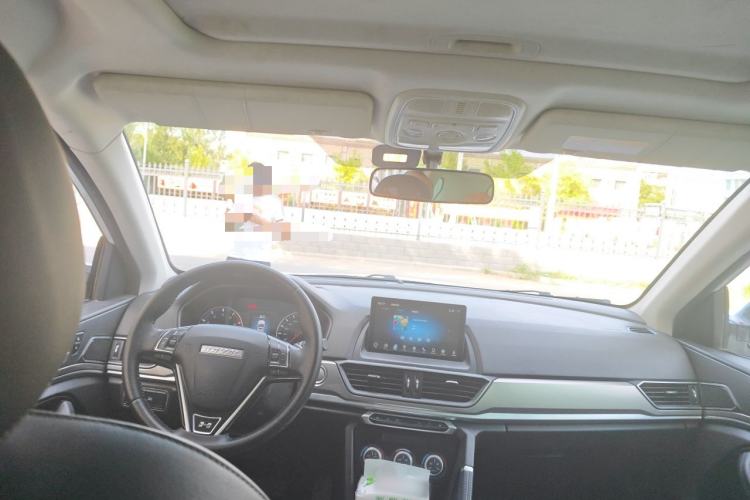 Used Haval H6 2021 Sport Edition 1.5T Automatic Elite Smart Connectivity Model with Hexagonal Grille Center Console