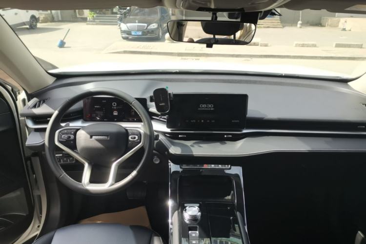 Used Haval H6 2021 3rd Generation 1.5T Automatic Two-Wheel Drive Pro Center Console