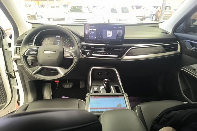 Used Haval H6 2021 National Trend Edition 1.5T Automatic Urban Version Center Console
