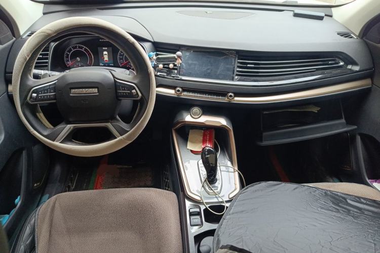 Used Haval H6 2021 1.5 GDIT Automatic Champion Edition Center Console