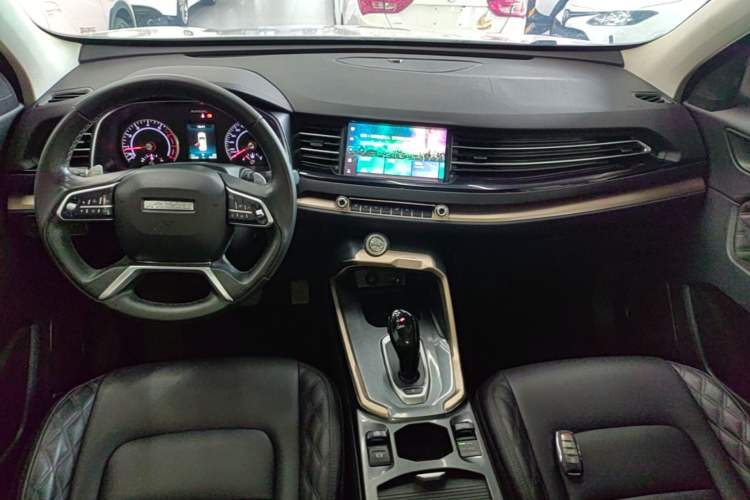 Used Haval H6 2021 1.5T Automatic Champion Edition Center Console