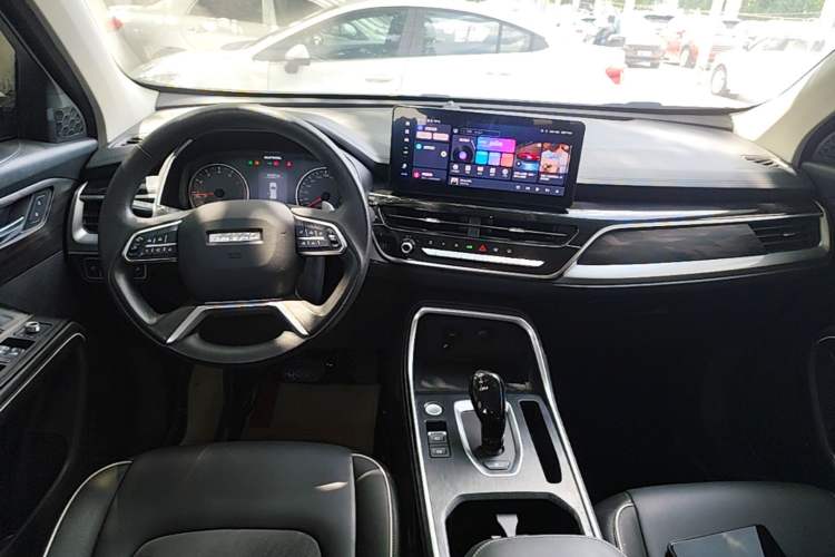 Used Haval H6 2021 National Trend Edition 1.5T Automatic Urban Version Center Console