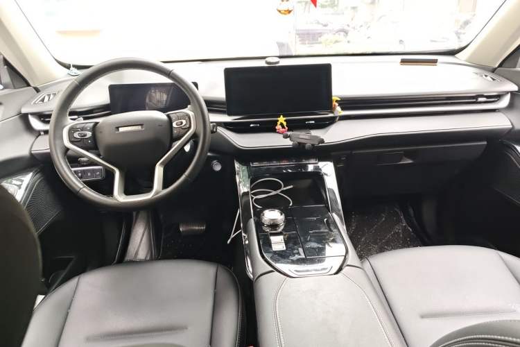 Used Haval H6 2021 3rd Generation 2.0T Automatic Two-Wheel Drive Max Center Console
