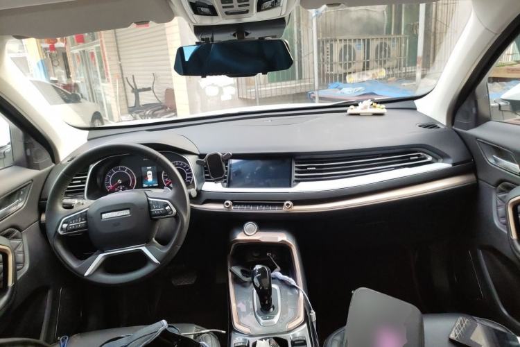 Used Haval H6 2021 2.0 GDIT Automatic Champion Edition Center Console