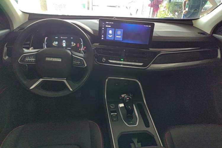 Used Haval H6 2021 National Trend Edition 1.5T Automatic Champion Version Center Console