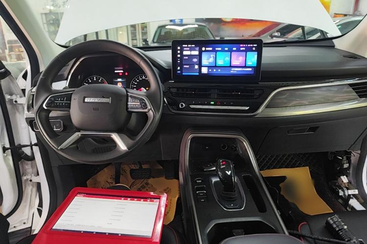 Used Haval H6 2021 National Trend Edition 1.5T Automatic Urban Version Center Console
