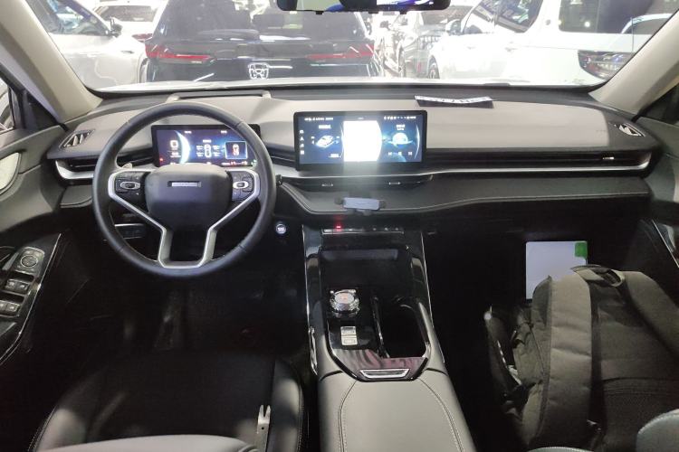 Used Haval H6 2021 3rd Generation 1.5T Automatic Two-Wheel Drive Max Center Console