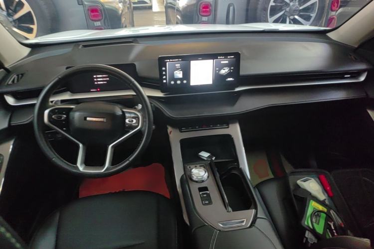 Used Haval H6 2021 3rd Generation 1.5T Automatic Two-Wheel Drive Max Center Console