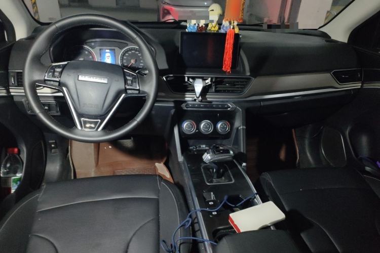 Used Haval H6 2021 Sport Edition 1.5T Automatic Elite Smart Connectivity Model U-Shape Grille Center Console