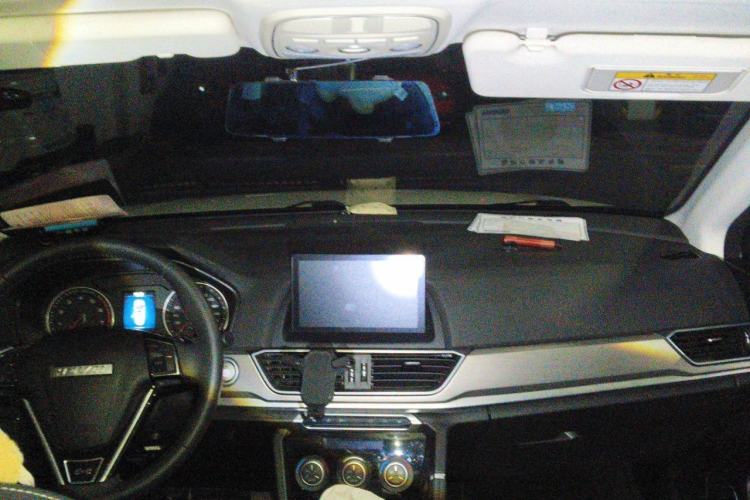 Used Haval H6 2021 Sport Edition 1.5T Automatic Elite Smart Connectivity Model U-Shape Grille Center Console