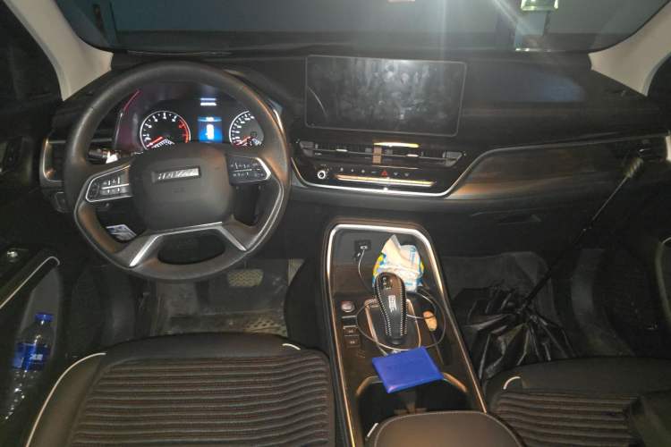 Used Haval H6 2021 National Trend Edition 1.5T Automatic Urban Version Center Console