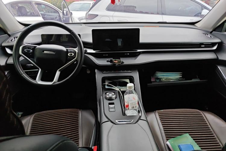 Used Haval H6 2021 3rd Generation 2.0T Automatic Two-Wheel Drive Max Center Console