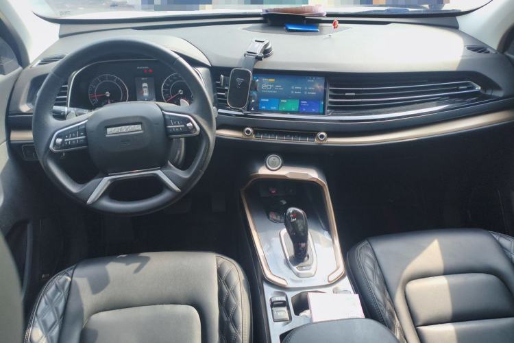Used Haval H6 2021 1.5T Automatic Champion Edition Center Console