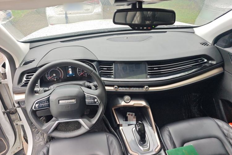 Used Haval H6 2021 1.5T Automatic Champion Edition Center Console
