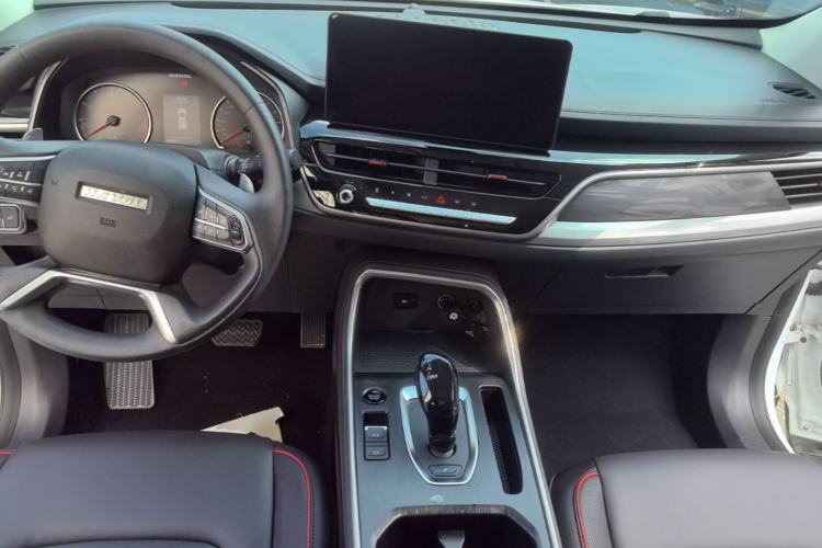 Used Haval H6 2021 National Trend Edition 1.5T Automatic Urban Version Center Console
