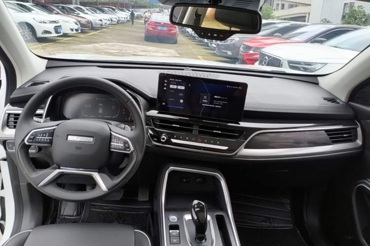 Used Haval H6 2021 China Trend Edition 1.5 GDIT Automatic Champion Version Center Console