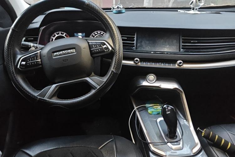 Used Haval H6 2021 1.5T Automatic Champion Edition Center Console
