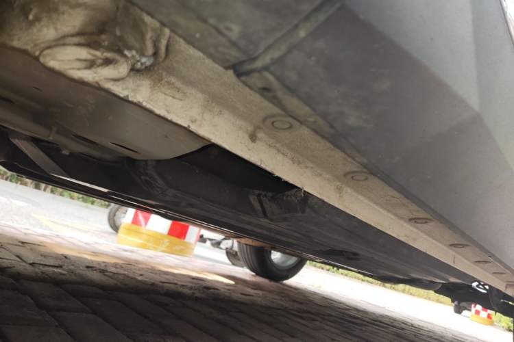 Used Haval H6  Chassis Front Left