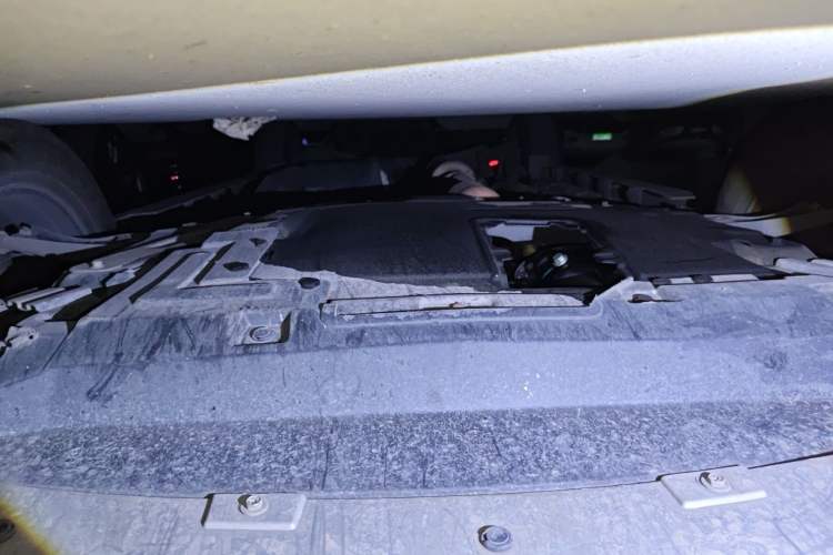Used Haval H6 2021 Sport Edition 1.5T Automatic Elite Smart Connectivity Model with Hexagonal Grille Chassis Front