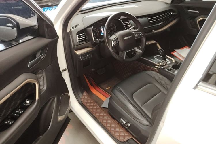 Used Haval H6 2021 1.5 GDIT Automatic Champion Edition Driver Seat