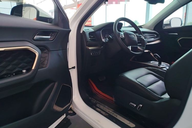 Used Haval H6 2021 1.5 GDIT Automatic Champion Edition Driver Seat