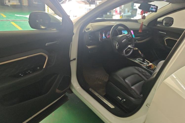 Used Haval H6 2021 1.5 GDIT Automatic Champion Edition Driver Seat
