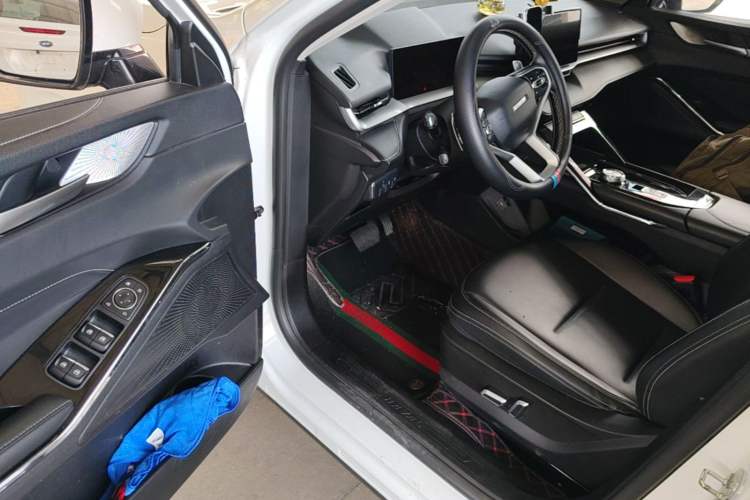 Used Haval H6 2021 3rd Generation 1.5T Automatic Two-Wheel Drive Pro Driver Seat
