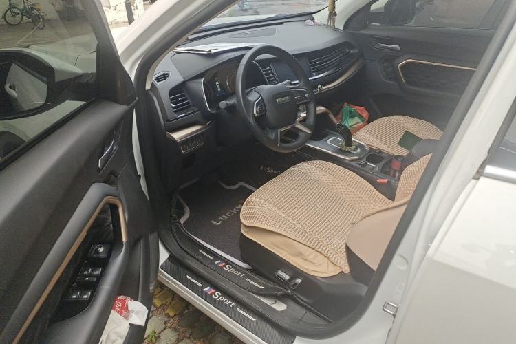 Used Haval H6 2021 1.5 GDIT Automatic Champion Edition Driver Seat
