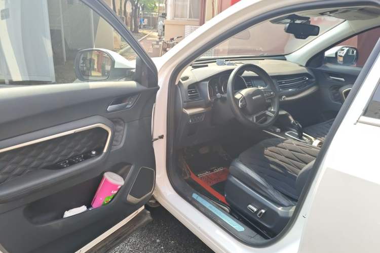 Used Haval H6 2021 2.0 GDIT Automatic GT Luxury Edition Driver Seat
