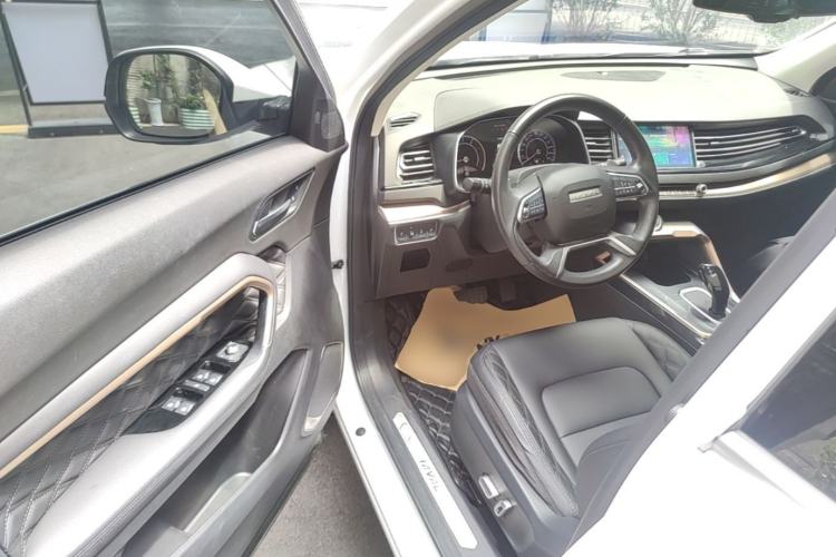 Used Haval H6 2021 1.5 GDIT Automatic Champion Edition Driver Seat