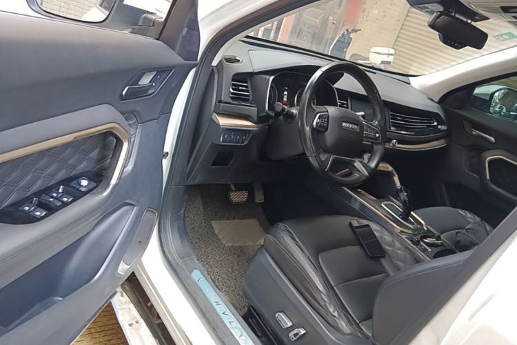 Used Haval H6 2021 2.0 GDIT Automatic GT Luxury Edition Driver Seat