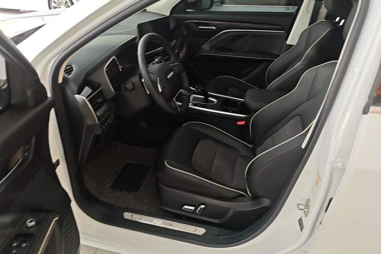 Used Haval H6 2021 China Trend Edition 1.5 GDIT Automatic Champion Version Driver Seat