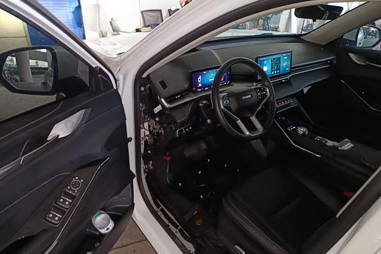 Used Haval H6 2021 3rd Generation 2.0T Automatic Two-Wheel Drive Max Driver Seat