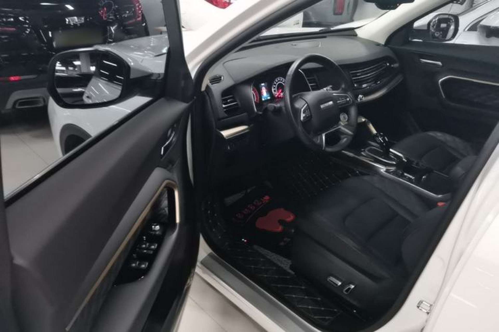 Used Haval H6 2021 1.5 GDIT Automatic Champion Edition Driver Seat
