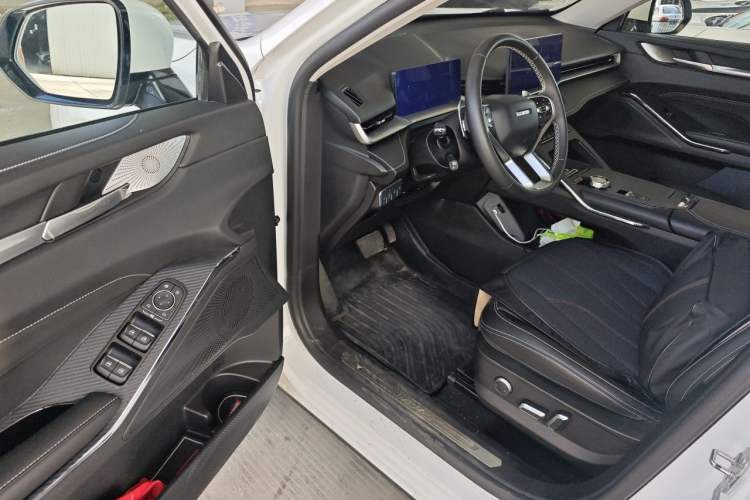 Used Haval H6 2021 3rd Generation 1.5T Automatic Two-Wheel-Drive Supreme Driver Seat