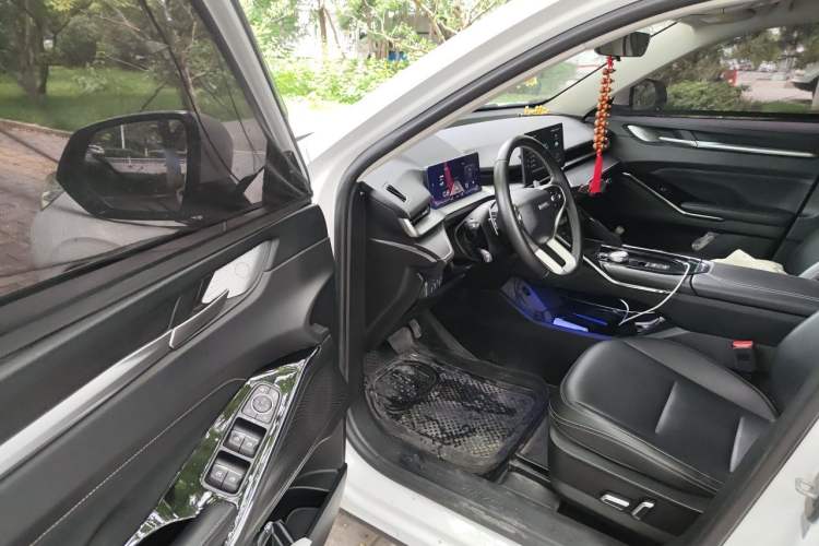 Used Haval H6 2021 3rd Generation 1.5T Automatic Two-Wheel Drive Max Driver Seat