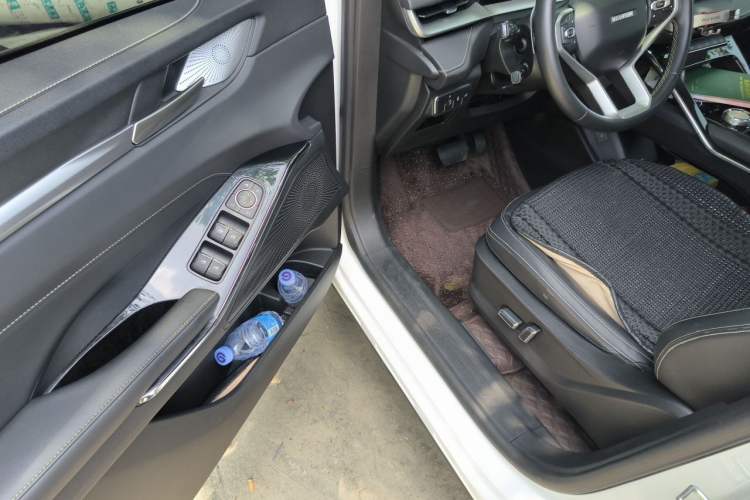 Used Haval H6 2021 3rd Generation 1.5T Automatic Two-Wheel Drive Pro Driver Seat