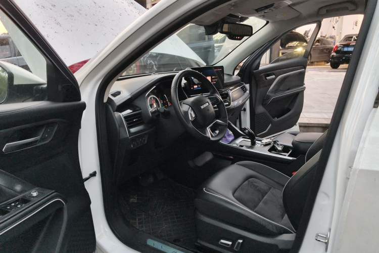 Used Haval H6 2021 National Trend Edition 1.5 GDIT Automatic Luxury Version Driver Seat