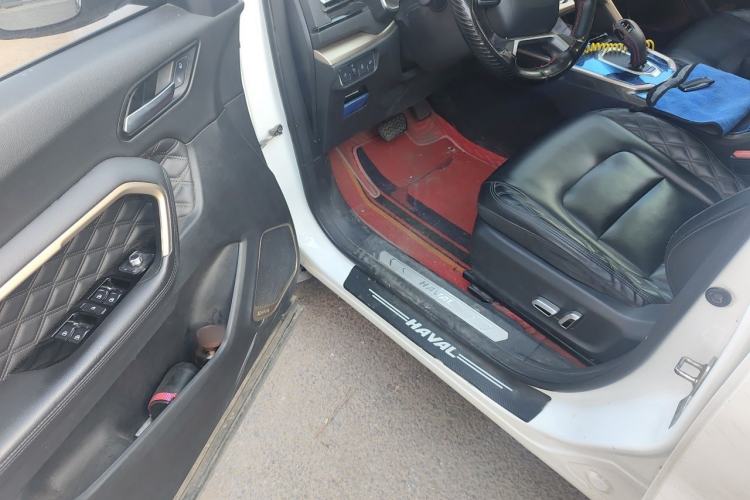 Used Haval H6 2021 1.5 GDIT Automatic Champion Edition Driver Seat